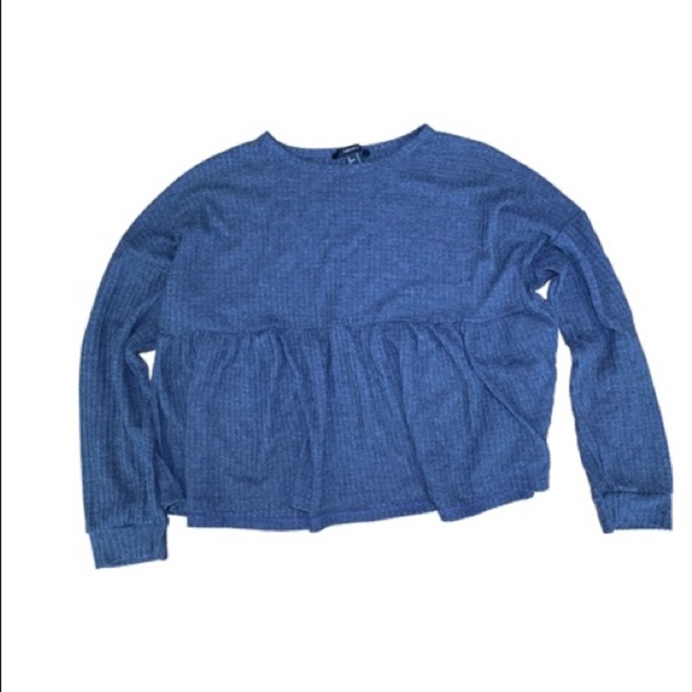 Long sleeves gray shirt